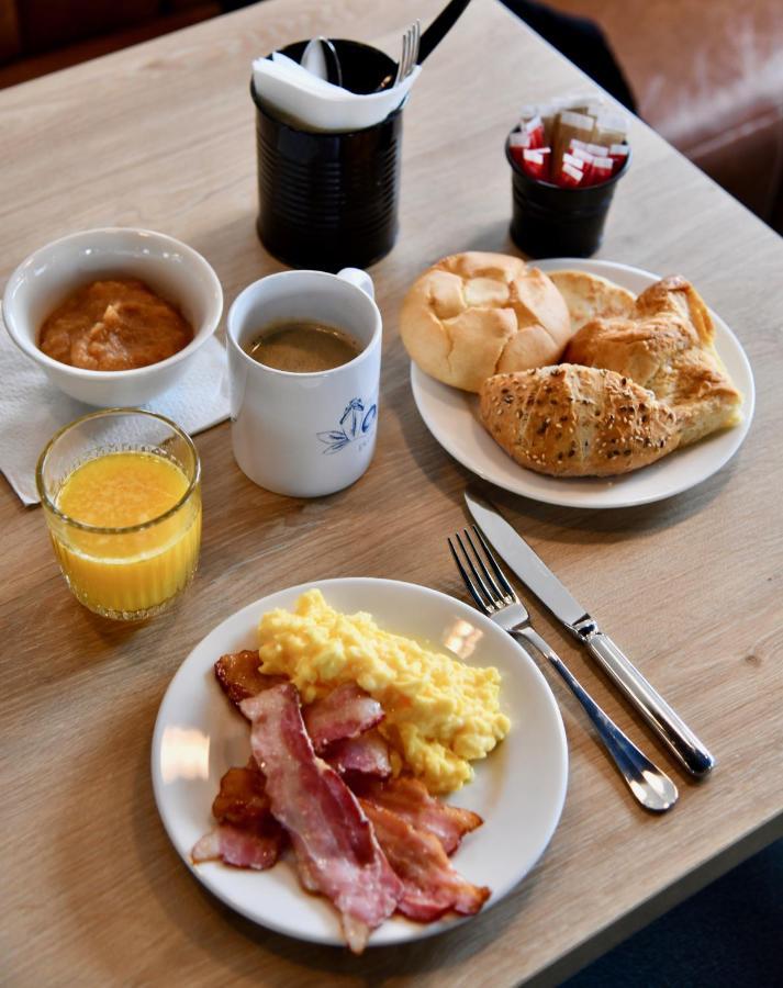 Отель Ibis Styles Saint Nazaire Centre Gare Экстерьер фото